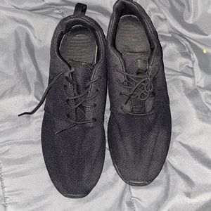 Nike Men's Roshe One 511881-026